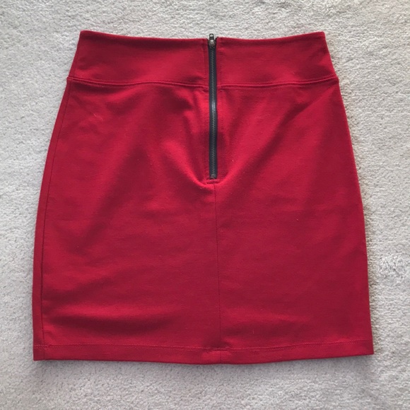 BDG RED BODY CON SKIRT - Picture 2 of 2